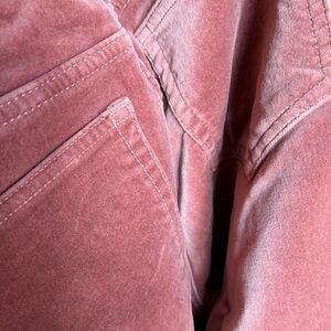 Lands' End Women's Velvet Rose cropped Ankle Jeans, slim fit Sz4